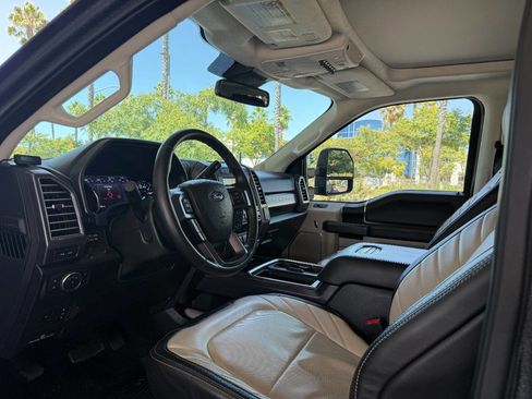 Used 2020 Ford F450 Limited w/ FX4 Off-Road Package image 9