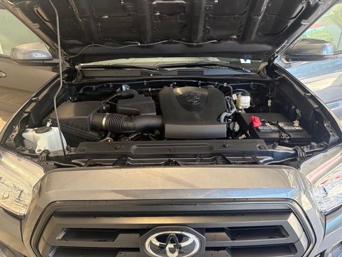 Used 2023 Toyota Tacoma SR AWD/4WD image 23
