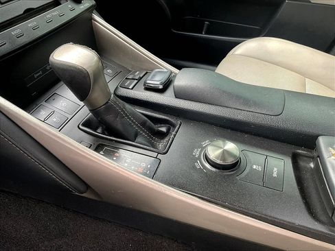 Used 2016 Lexus IS 300 AWD w/ Navigation System Package image 12