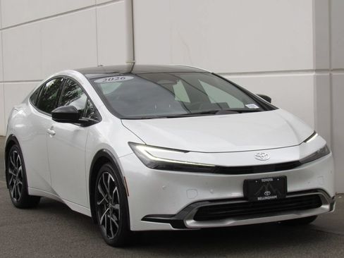 Certified 2026 Toyota Prius Plug-In Hybrid FWD image 2