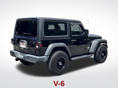 Used 2019 Jeep Wrangler Sport AWD/4WD image 16