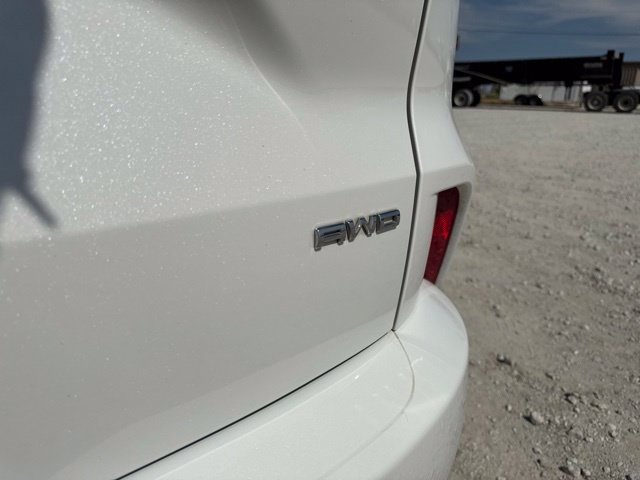 Used 2023 Ford Escape ST-Line Elite w/ Premium Technology Package AWD/4WD image 12