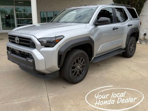 Used 2025 Toyota 4Runner SR5 AWD/4WD image 1