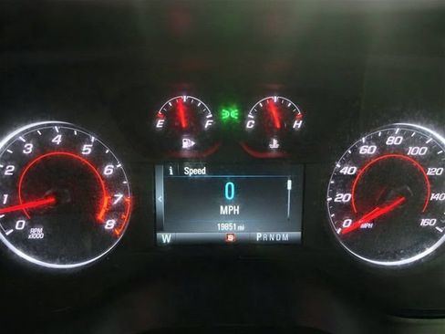 Used 2018 Chevrolet Camaro LT w/ RS Package RWD image 18