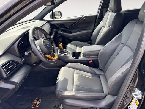 Used 2025 Subaru Outback Wilderness AWD/4WD image 9