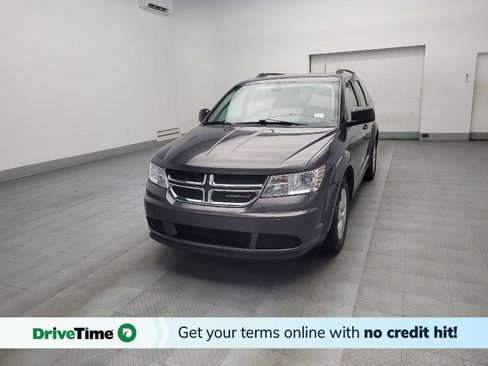 Used 2020 Dodge Journey SE w/ SE Popular Equipment Group image 1