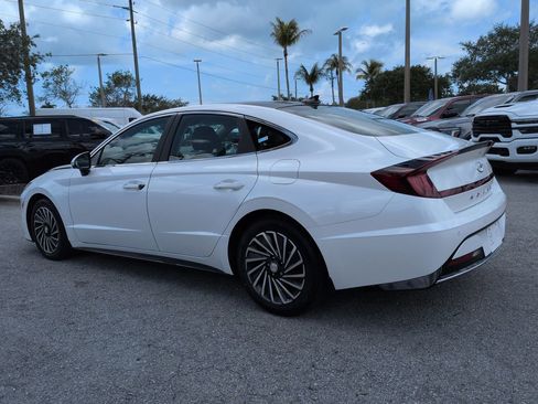 Used 2021 Hyundai Sonata Limited FWD image 7