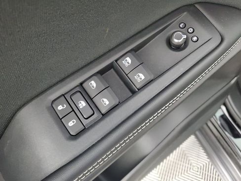 New 2026 Jeep Cherokee Laredo image 27