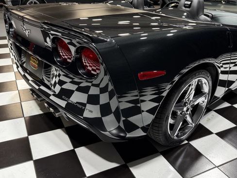 Used 2012 Chevrolet Corvette Convertible w/ 4LT Preferred Equipment Group image 26