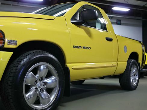 Used 2005 Dodge Ram 1500 Truck SLT w/ Rumblebee Group image 8