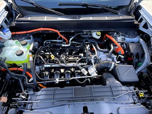 New 2025 Ford Maverick XL w/ Equipment Group 101A image 16