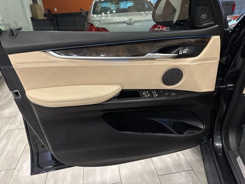 Used 2016 BMW X5 xDrive50i image 21