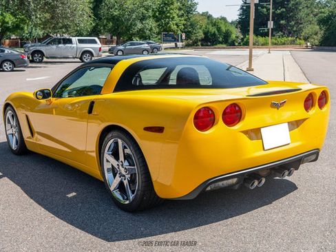 Used 2007 Chevrolet Corvette Coupe w/ Preferred Equipment Group RWD image 17