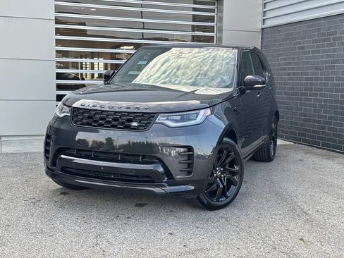Certified 2024 Land Rover Discovery Dynamic SE AWD/4WD image 1