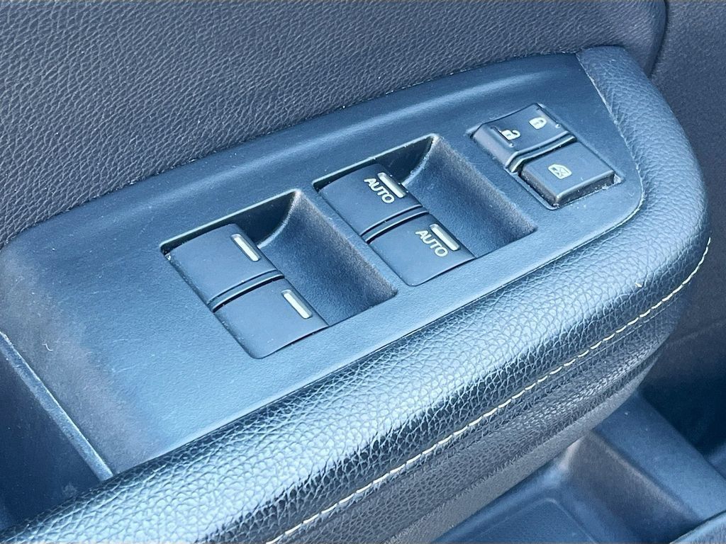 Used 2023 Honda Passport Elite image 18