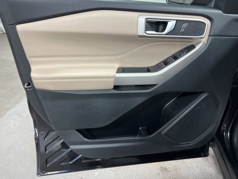 Used 2024 Ford Explorer XLT w/ Equipment Group 202A image 23