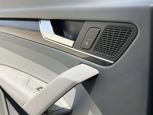 Used 2019 Audi Q5 Prestige AWD/4WD image 30