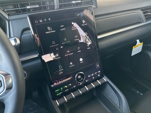 New 2026 GMC Terrain Elevation w/ Elevation Premium Package image 24