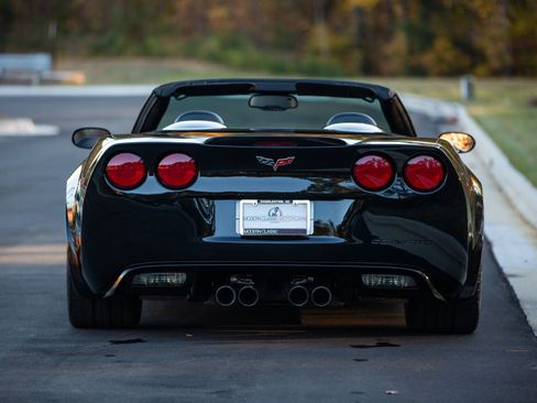 Used 2010 Chevrolet Corvette Grand Sport w/ Preferred Equipment Group image 14