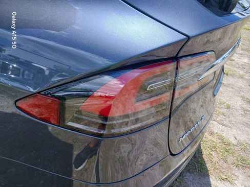 Used 2018 Tesla Model X 100D AWD/4WD image 14