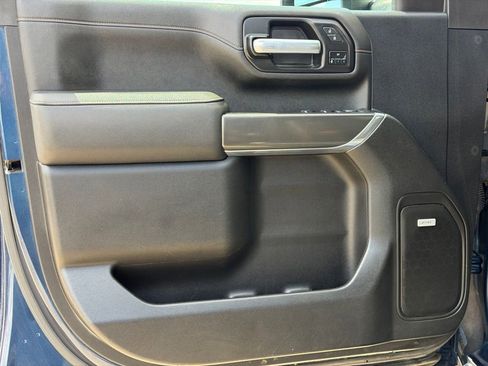 Used 2021 GMC Sierra 2500 AT4 w/ AT4 Preferred Package AWD/4WD image 23