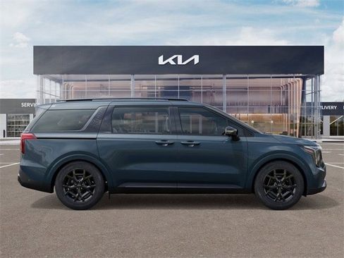 New 2026 Kia Carnival SX image 8