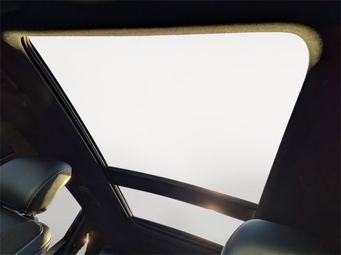 Used 2019 Ford Edge ST w/ Equipment Group 401A image 27