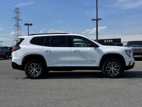 New 2026 GMC Acadia AT4 w/ Luxury Package AWD/4WD image 3