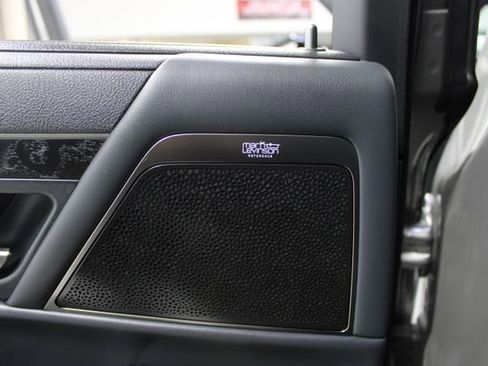 Used 2024 Lexus LX 600 4WD w/ Appearance Package image 28
