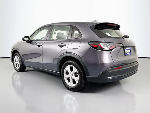 Certified 2023 Honda HR-V LX image 7