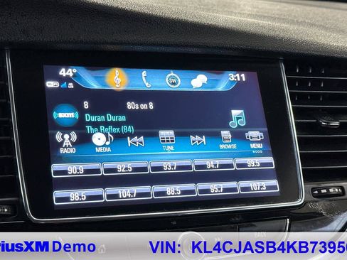 Used 2019 Buick Encore Preferred image 32