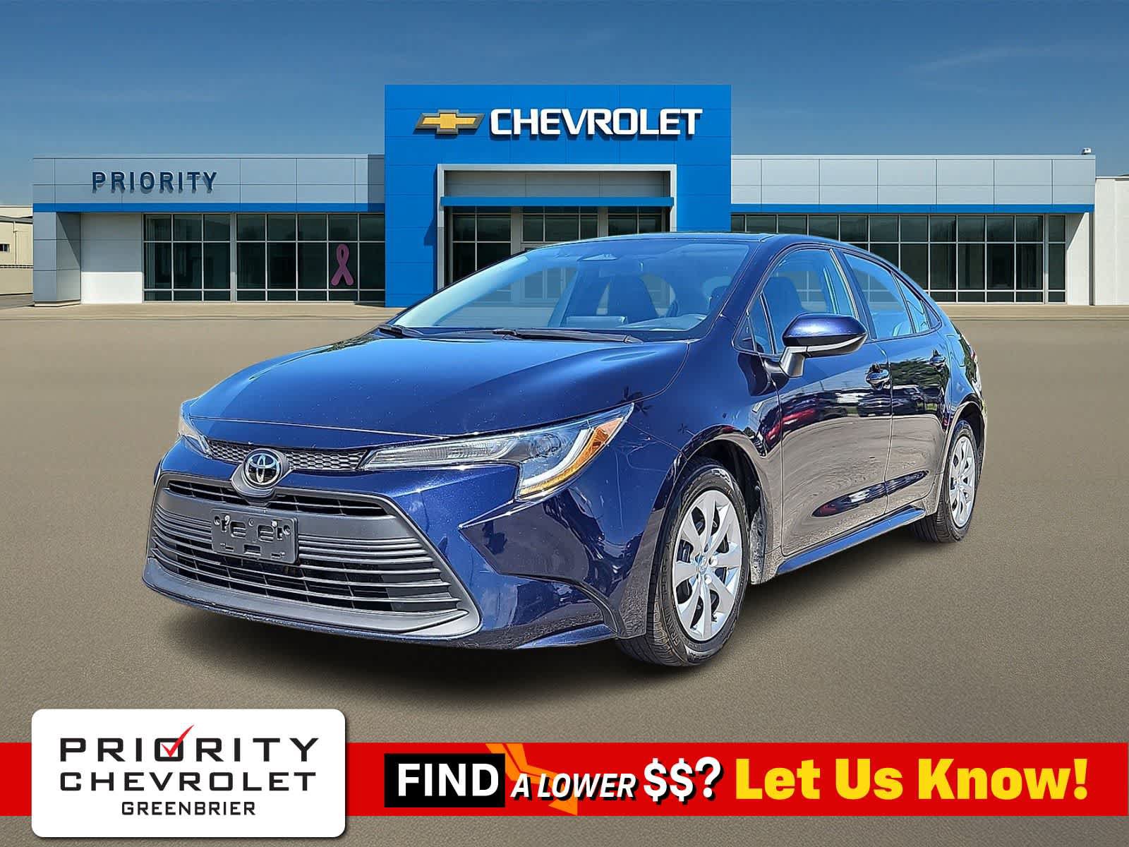 Used 2024 Toyota Corolla LE FWD image 1
