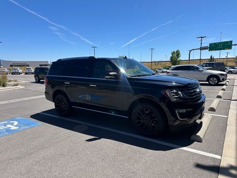 Used 2020 Ford Expedition Limited w/ Equipment Group 302A AWD/4WD image 5
