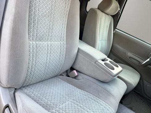 Used 2003 Toyota Tundra SR5 w/ SR5 Extra Value Pkg RWD image 19