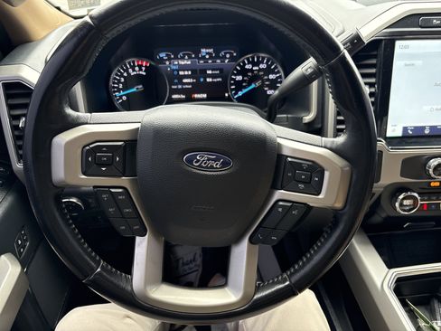 Used 2022 Ford F250 Lariat w/ Lariat Ultimate Package image 26