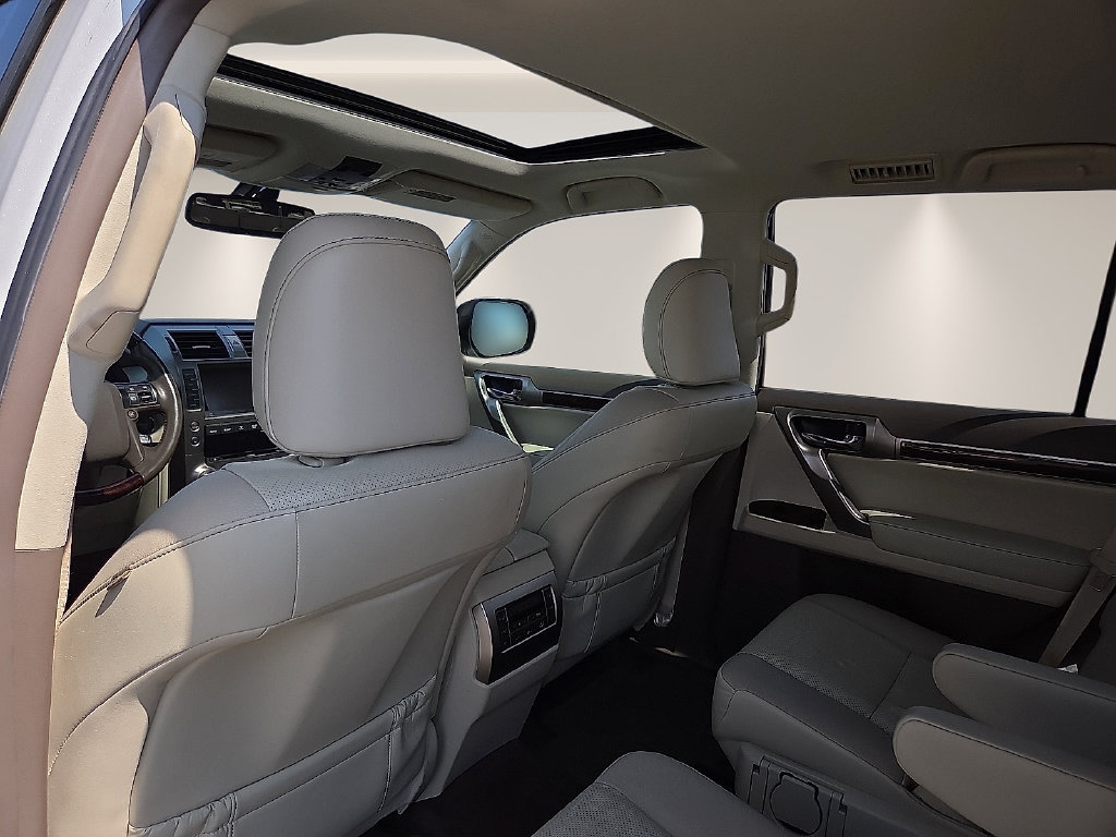 Used 2017 Lexus GX 460 Premium AWD/4WD image 12