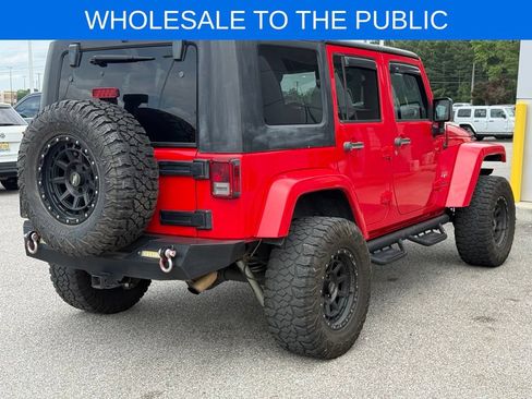 Used 2016 Jeep Wrangler Unlimited Sahara AWD/4WD image 23