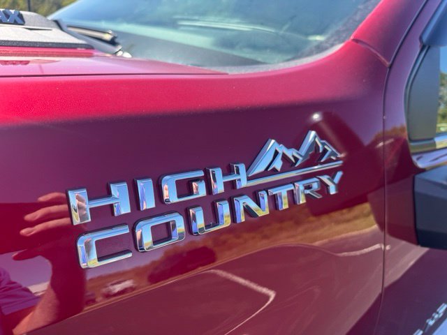 Used 2020 Chevrolet Silverado 2500 High Country w/ Z71 Off-Road Package AWD/4WD image 14