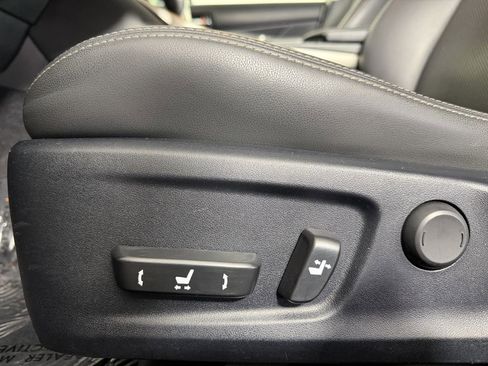 Used 2016 Lexus IS 300 AWD w/ Navigation System Package image 35