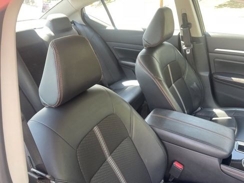 Used 2024 Nissan Altima 2.5 SR image 27