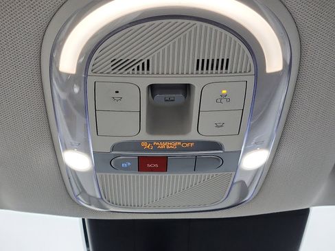 Used 2022 Hyundai Ioniq 5 Limited image 20