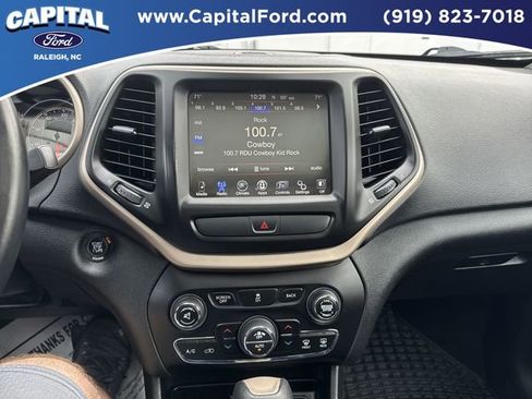 Used 2016 Jeep Cherokee 75th Anniversary image 26