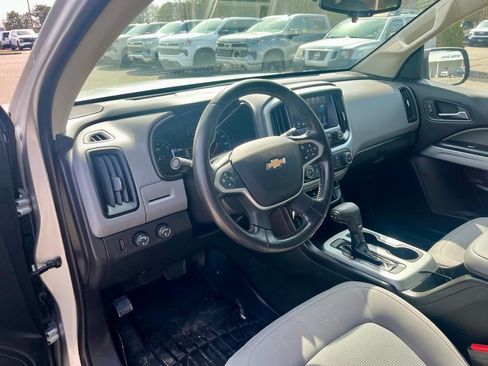 Used 2018 Chevrolet Colorado LT image 11