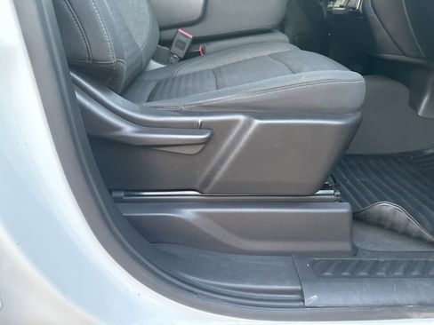 Used 2023 Chevrolet Silverado 1500 Custom Trail Boss image 24