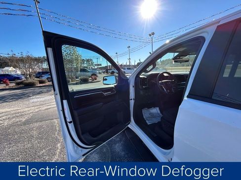 Used 2023 Chevrolet Silverado 1500 RST w/ Z71 Off-Road Package image 27