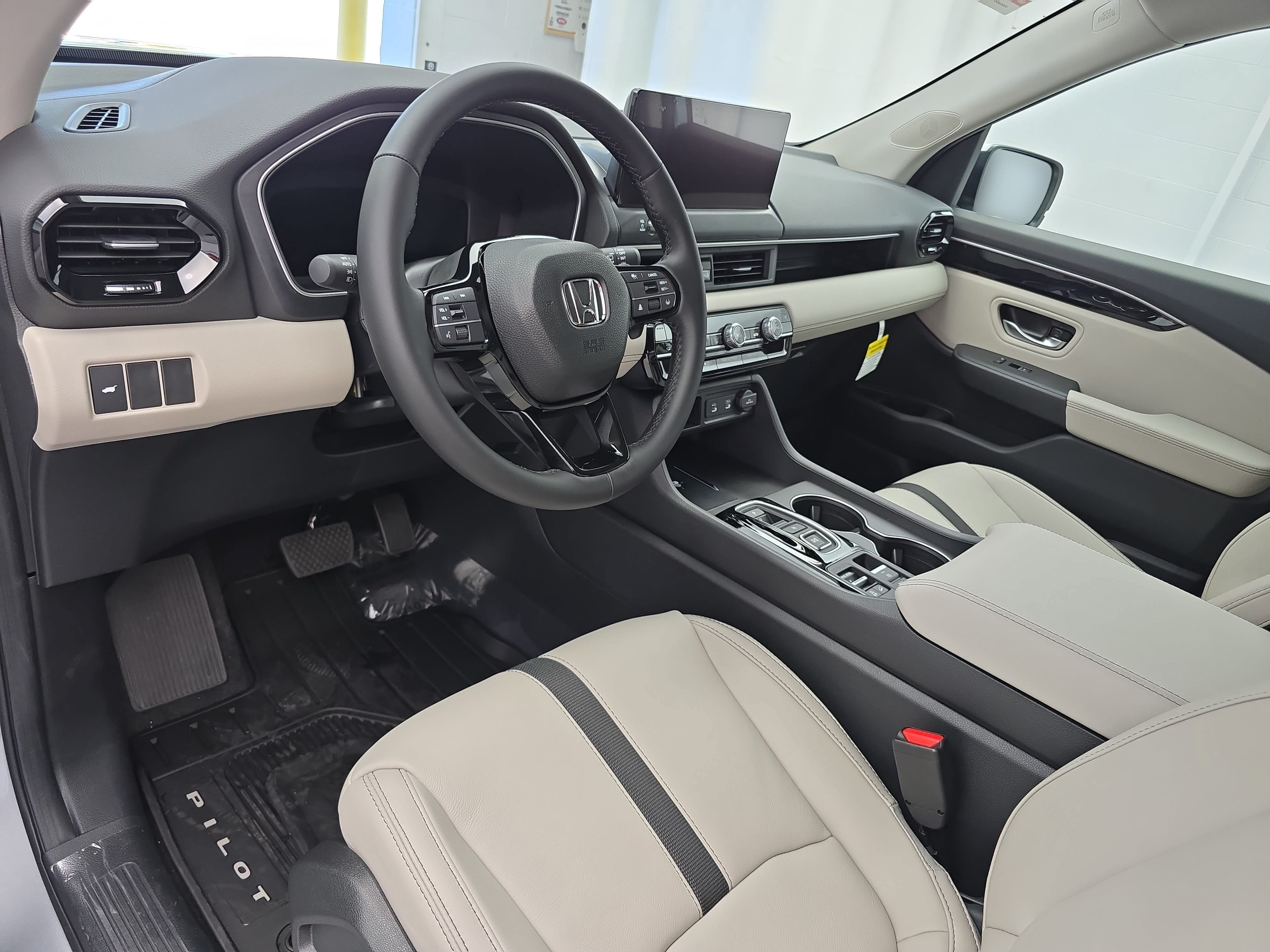 New 2026 Honda Pilot EX-L image 17