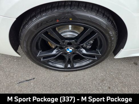 Used 2020 BMW 430i Coupe w/ M Sport Package RWD image 13