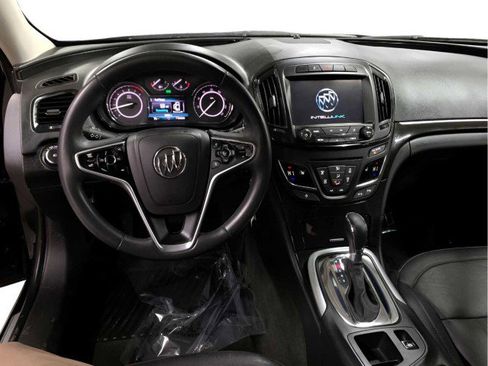 Used 2017 Buick Regal image 21