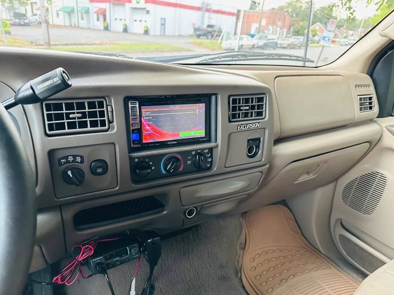 Used 2000 Ford Excursion Limited AWD/4WD image 24