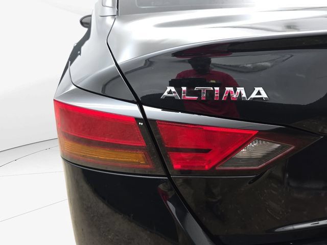 Used 2022 Nissan Altima 2.5 SV FWD image 32
